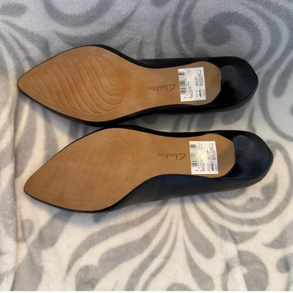 New Clarks Black Leather Linvale Jerica Heels comfortable 7 W (box not perfect) - Picture 8 of 9
